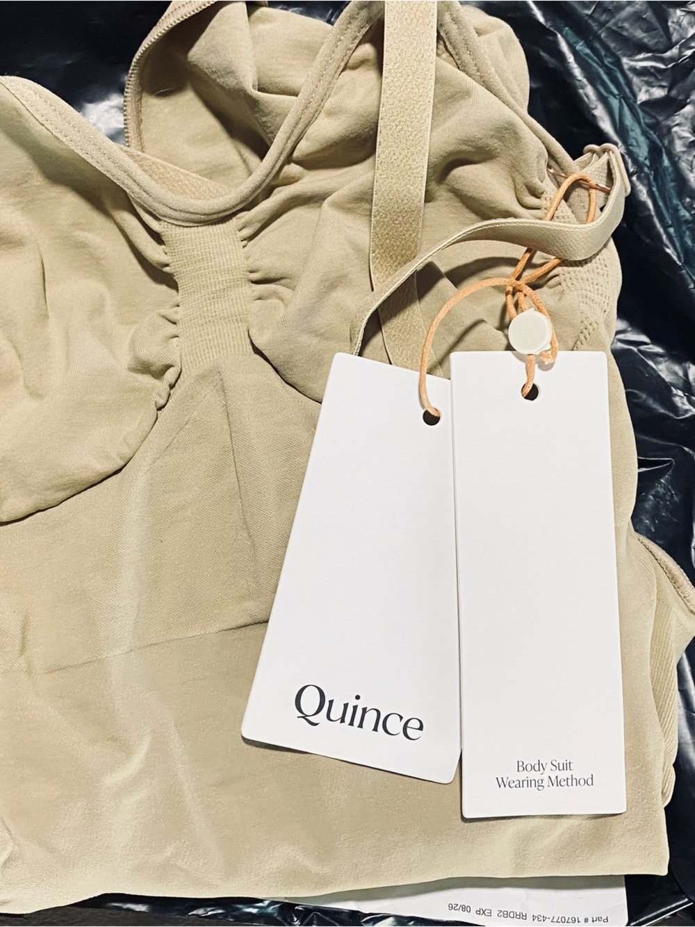 NWT Quince Sculpting Bodysuit | sz small | shapewear NEW